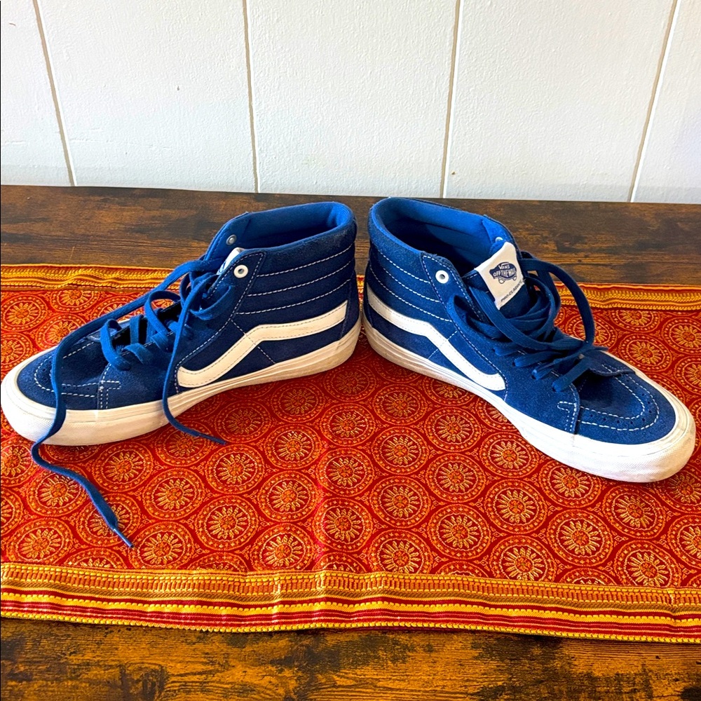Vans men’s high tops - Picture 3 of 7